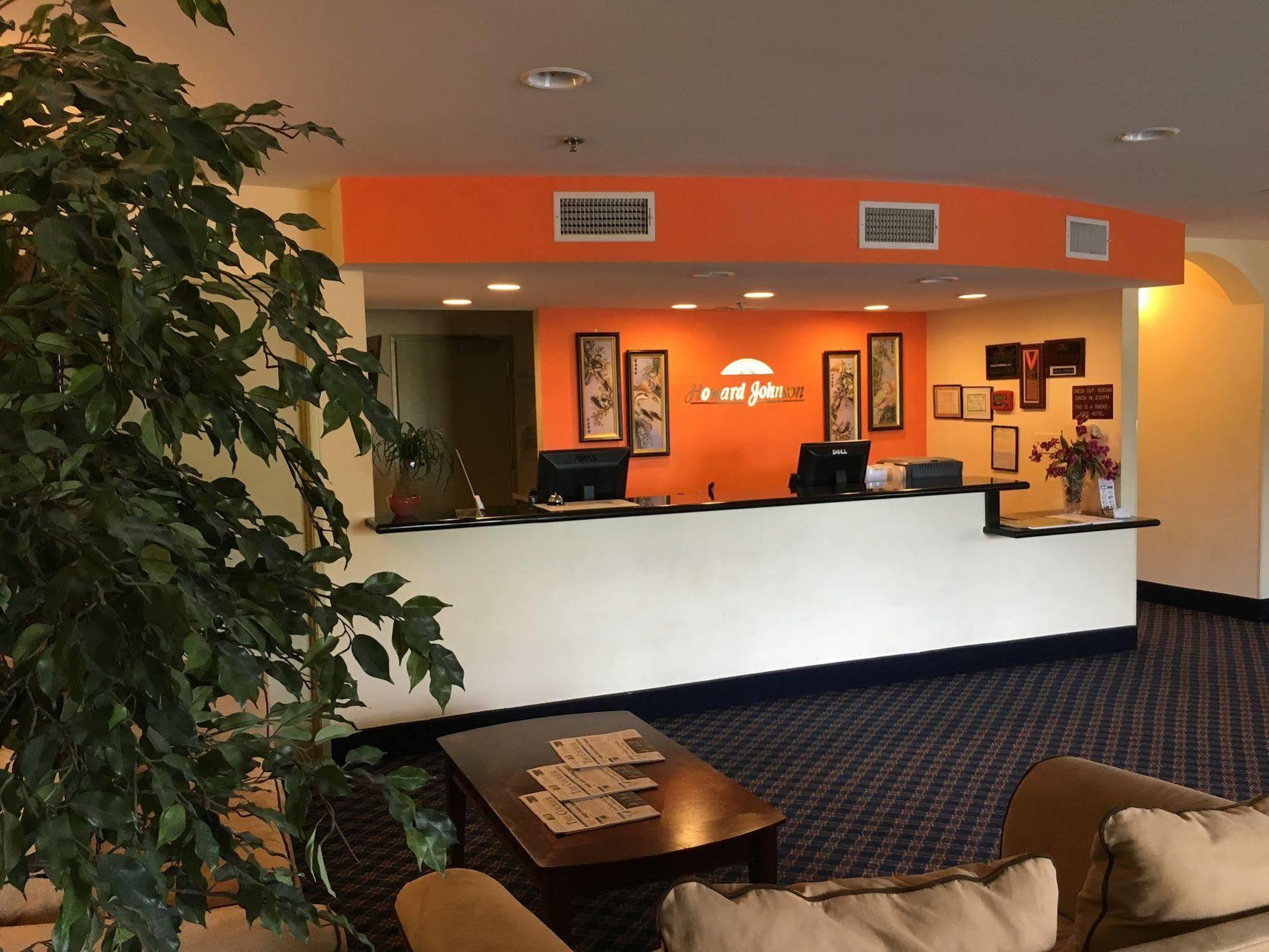 Howard Johnson By Wyndham יומה מראה חיצוני תמונה